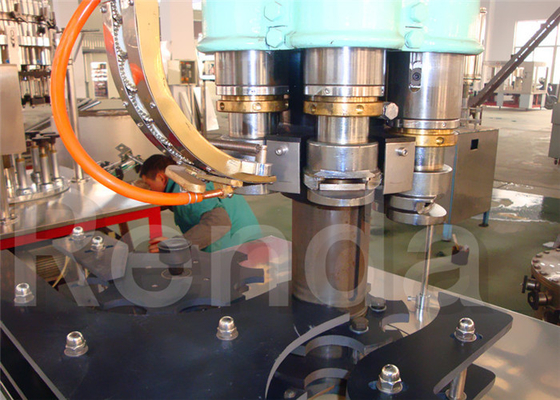 18000BPH Water Bottle Filling Machine with SUS304 Stainless Steel Material