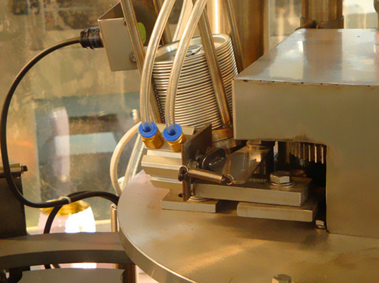 Gravity Automatic Pure Mineral Water Bottle Filling Machine with 380V Voltage Bottling Equipment