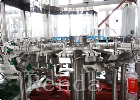 Máquina de enchimento carbonatada comercial automatizada 2000 BPH da bebida 380V 2000KG