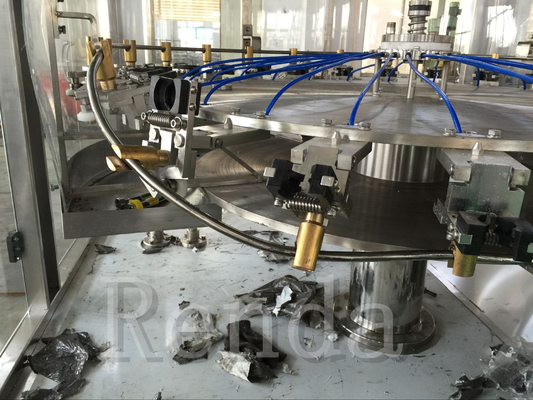 CE automático 800-2000 da selagem da máquina de enchimento da cerveja da garrafa CGFD12-12-6 de vidro que enchem-se